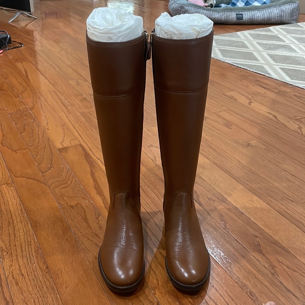 AUNTHENTIC BRAND NEW WITH TAGS IN BOX TORY BURCH LEATHER RIDING BOOTS